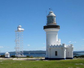 Point Perpendicular Lighthouse And Lookout - SA Accommodation 0