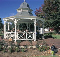 Muir House Art Gallery - SA Accommodation