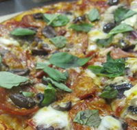 Mezzadellas Woodfired Pizza and Tapas - SA Accommodation