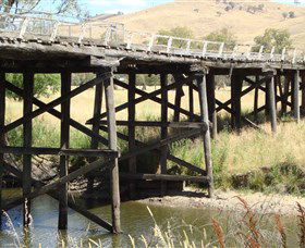 Historic Bridges Of Gundagai - SA Accommodation 2