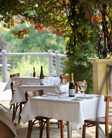 Kellybrook Winery, Kelly Brothers Cider & Riders Brew Co. - SA Accommodation 3