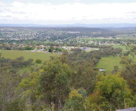 Auburn Vale NSW SA Accommodation