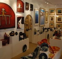Articles Fine Art Gallery - SA Accommodation