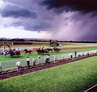 Hawkesbury Race Club - SA Accommodation