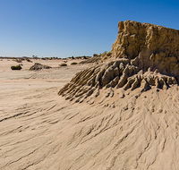 Walls of China - SA Accommodation