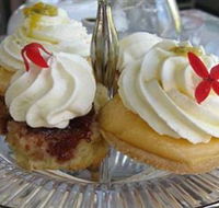Afternoon Tea at Burnett House - SA Accommodation