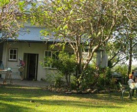 Afternoon Tea At Burnett House - SA Accommodation 3