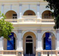 Perc Tucker Regional Gallery - SA Accommodation