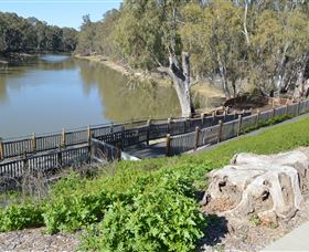 Warragoon NSW SA Accommodation