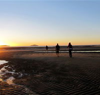 Far Beach - SA Accommodation