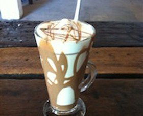 Corowa Whisky And Chocolate - SA Accommodation 2