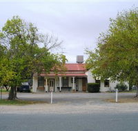 Round Hill Hotel - SA Accommodation