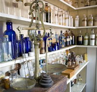 Dow's Pharmacy - SA Accommodation
