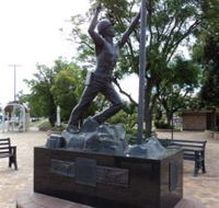Miners Memorial Statue - SA Accommodation