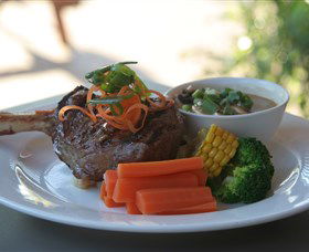 Gerry's @ The Commercial Hotel - SA Accommodation 4