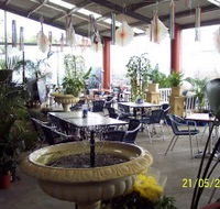 Warwicks Gardens Galore - SA Accommodation