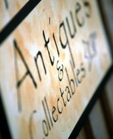 Mr Pickwicks Fine Old Books - SA Accommodation 0