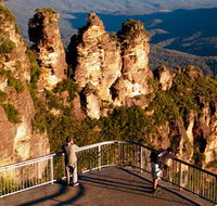 Echo Point lookout Three Sisters - SA Accommodation