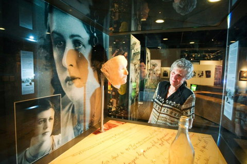 Albury Library Museum - SA Accommodation 6