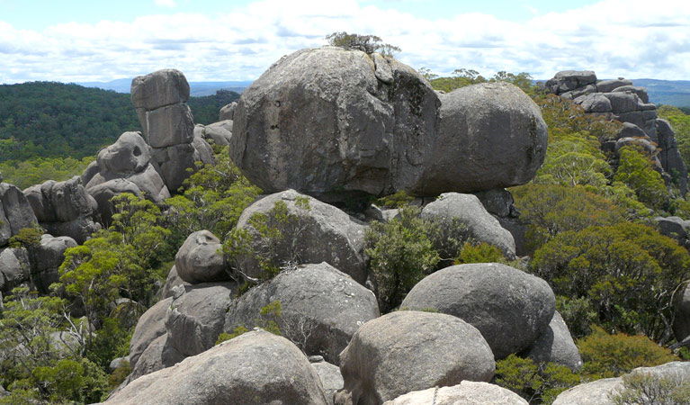 Dundurrabin NSW SA Accommodation