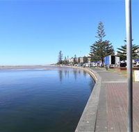 The Entrance Coast to Lake Walk - SA Accommodation