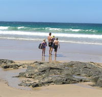 Shellharbour Beach - SA Accommodation