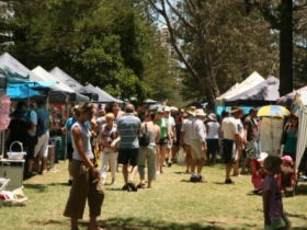 Coolangatta Art And Craft Markets - SA Accommodation 1