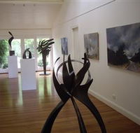 Ivy Hill Gallery - SA Accommodation