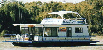 Oz Houseboats - SA Accommodation 1