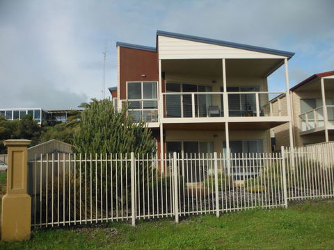 Tigh Na Mara - SA Accommodation 2