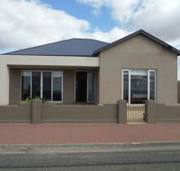 Stansbury Beach House - SA Accommodation