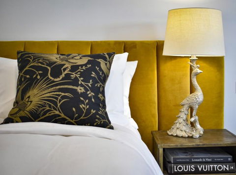 Farmers Arms Hotel & Art Suites Daylesford - SA Accommodation 10