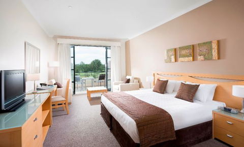 Mercure Kooindah Waters Central Coast - SA Accommodation 0