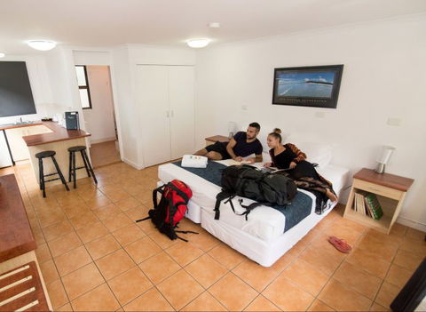 Base Airlie Beach Resort - SA Accommodation 0