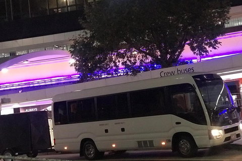 Airport Transfer 8Pax - SA Accommodation 0