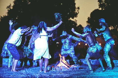 Aboriginal Live Theatre Show And Dinner - SA Accommodation 2