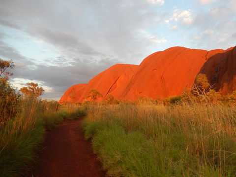 Uluru Sunrise And Guided Base Walk - SA Accommodation 3