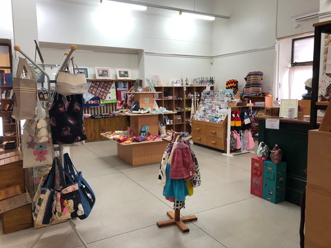 Copper Country Keepsakes - SA Accommodation 0