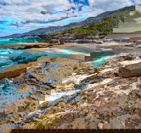Singing Stones Beach - SA Accommodation