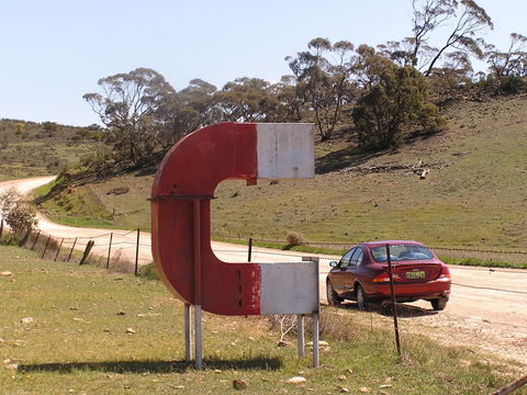 Magnetic Hill - SA Accommodation 0