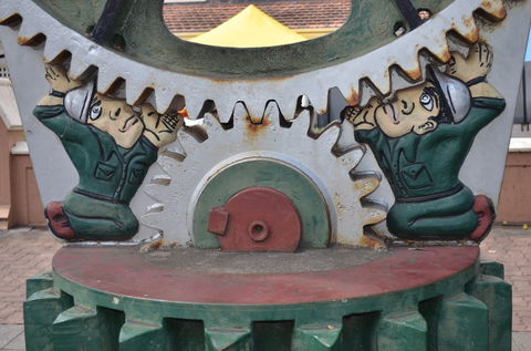 Ellena Street Pavement Art And Sculpture - SA Accommodation 1