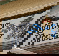 Wyalong - SA Accommodation