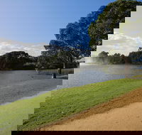Sale Common Wetlands Walk - SA Accommodation
