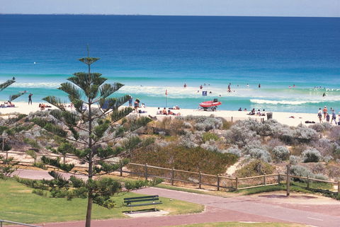 Scarborough - SA Accommodation 2