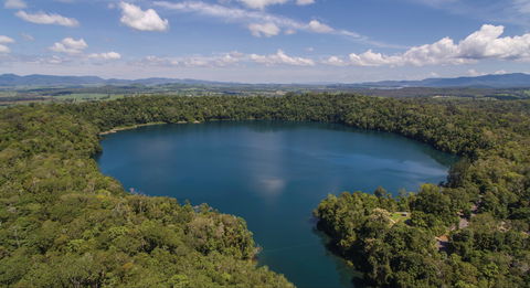 Lake Eacham, Crater Lakes National Park - SA Accommodation 2
