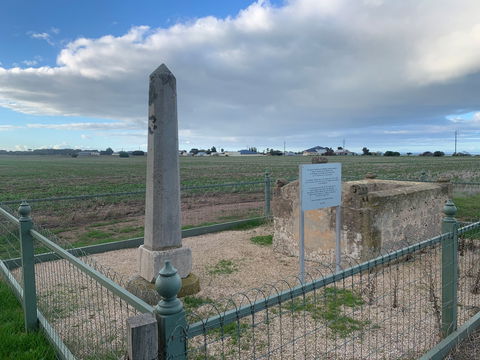 Stansbury Historic Cemetery - SA Accommodation 1
