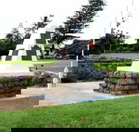 Dunwich War Memorial - SA Accommodation