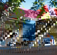 Meeniyan Square - SA Accommodation