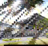 Theodore - SA Accommodation