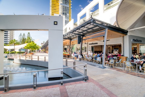 The Oasis - SA Accommodation 2